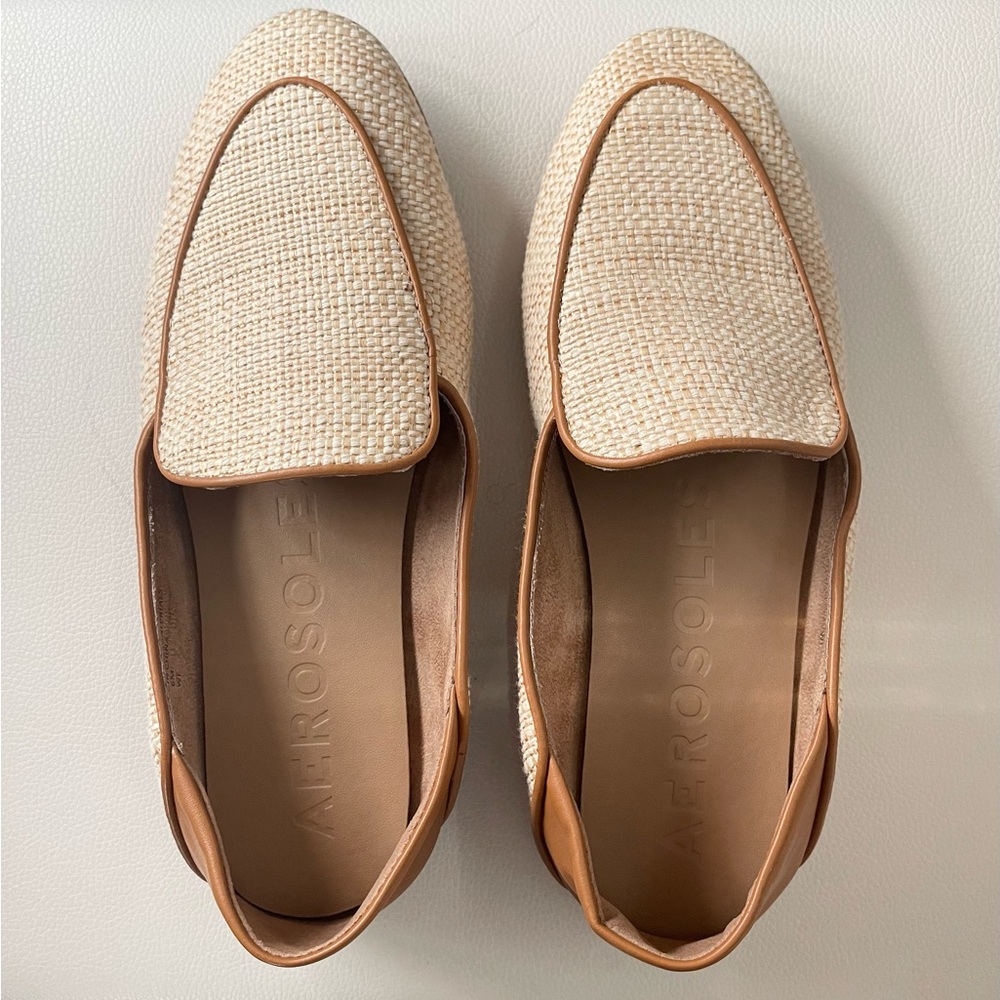 AEROSOLES Women's Cream Woven Flats